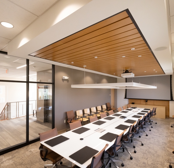 Alumni Conference Room with tables and chairs