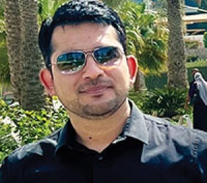 Najum Khushik
